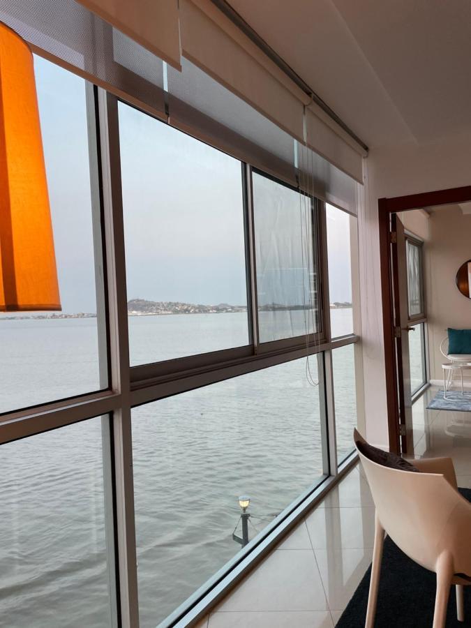 Apartamento Vista Al Rio Puerto Santana Riverfront 1 Guayaquil Extérieur photo